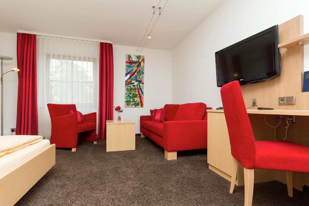Gasthaus Hotel Zum Mohren Niederstotzingen Luaran gambar
